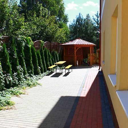 Hotelik Jankowski Raszyn Exterior foto